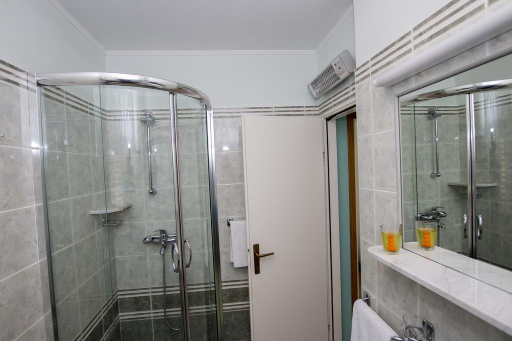 Radovcic Apartments And Rooms Trsteno Luaran gambar