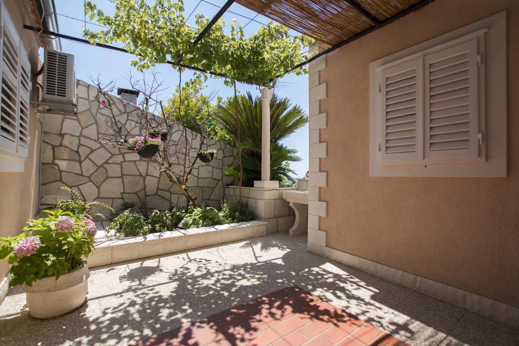Radovcic Apartments And Rooms Trsteno Luaran gambar