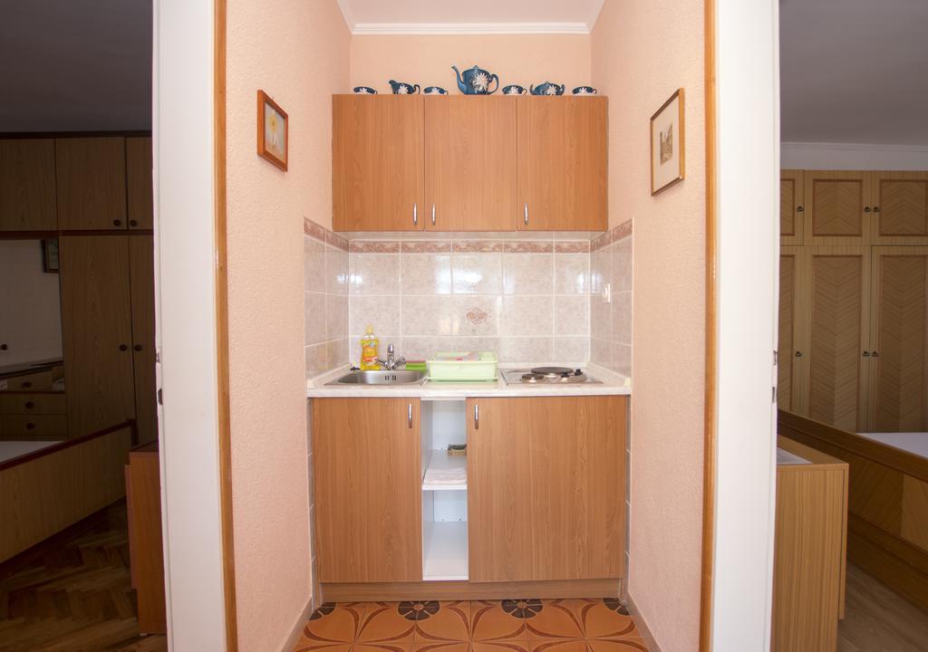 Radovcic Apartments And Rooms Trsteno Luaran gambar
