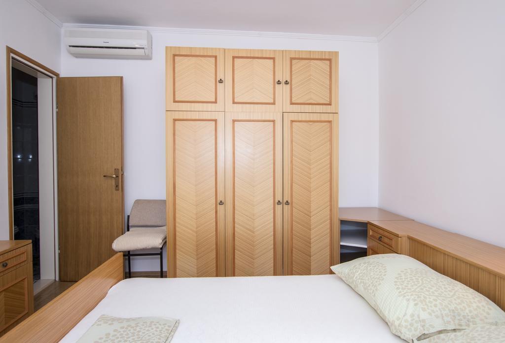 Radovcic Apartments And Rooms Trsteno Luaran gambar