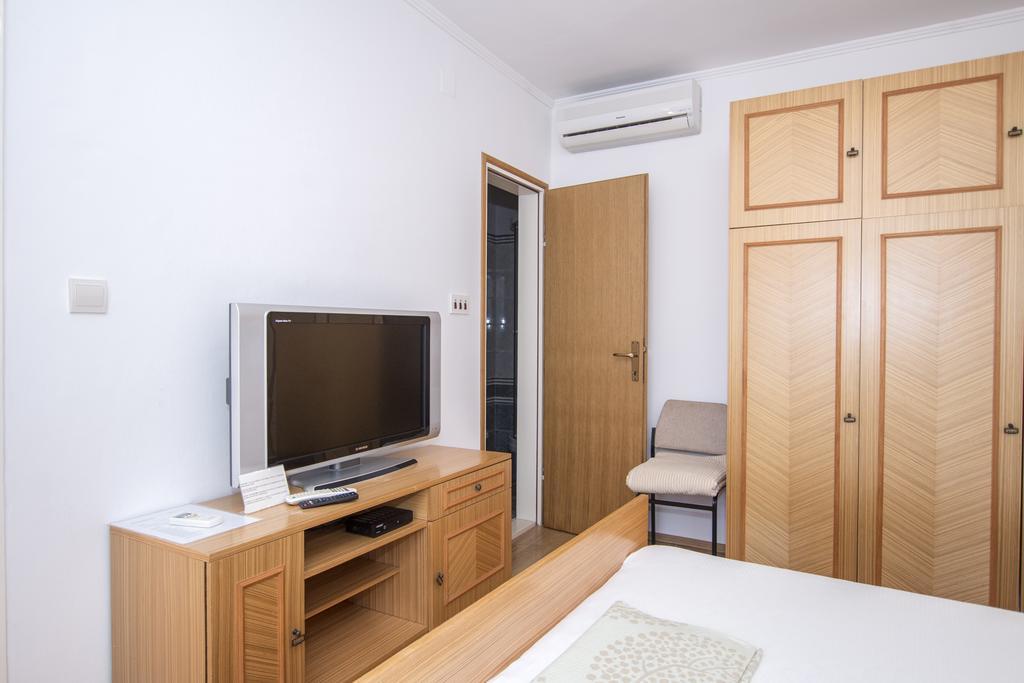 Radovcic Apartments And Rooms Trsteno Luaran gambar