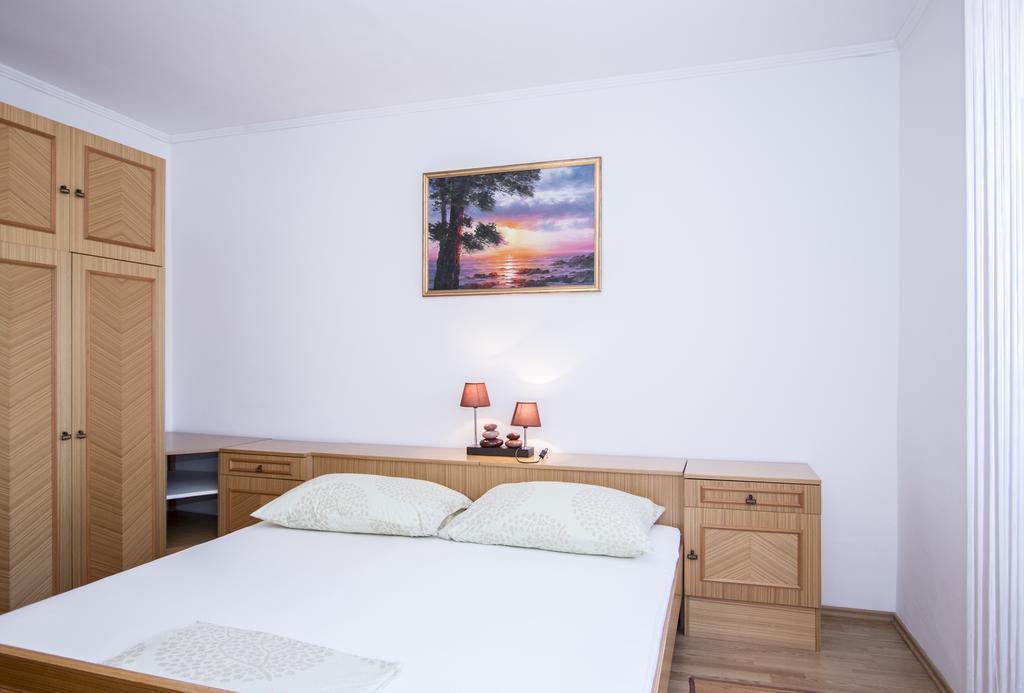 Radovcic Apartments And Rooms Trsteno Luaran gambar