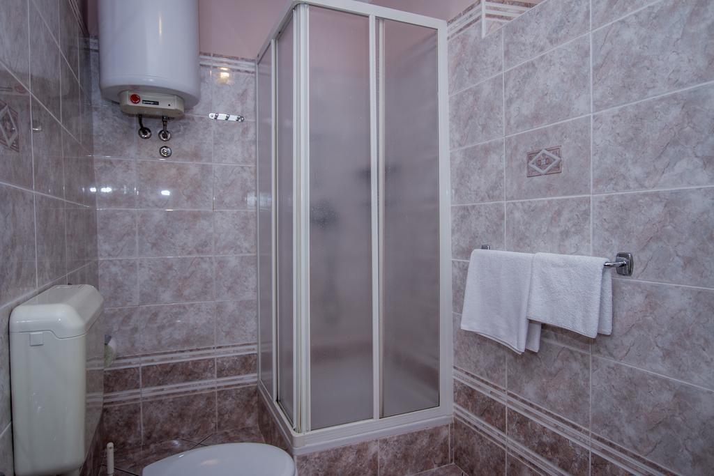 Radovcic Apartments And Rooms Trsteno Luaran gambar