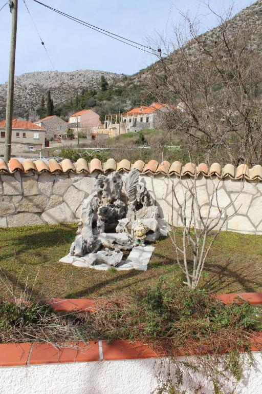 Radovcic Apartments And Rooms Trsteno Luaran gambar